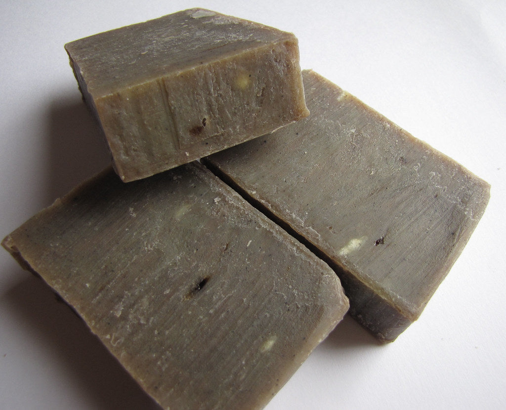 African Black Soap Uncovered: Guide to its Roots, Potency, and Uses