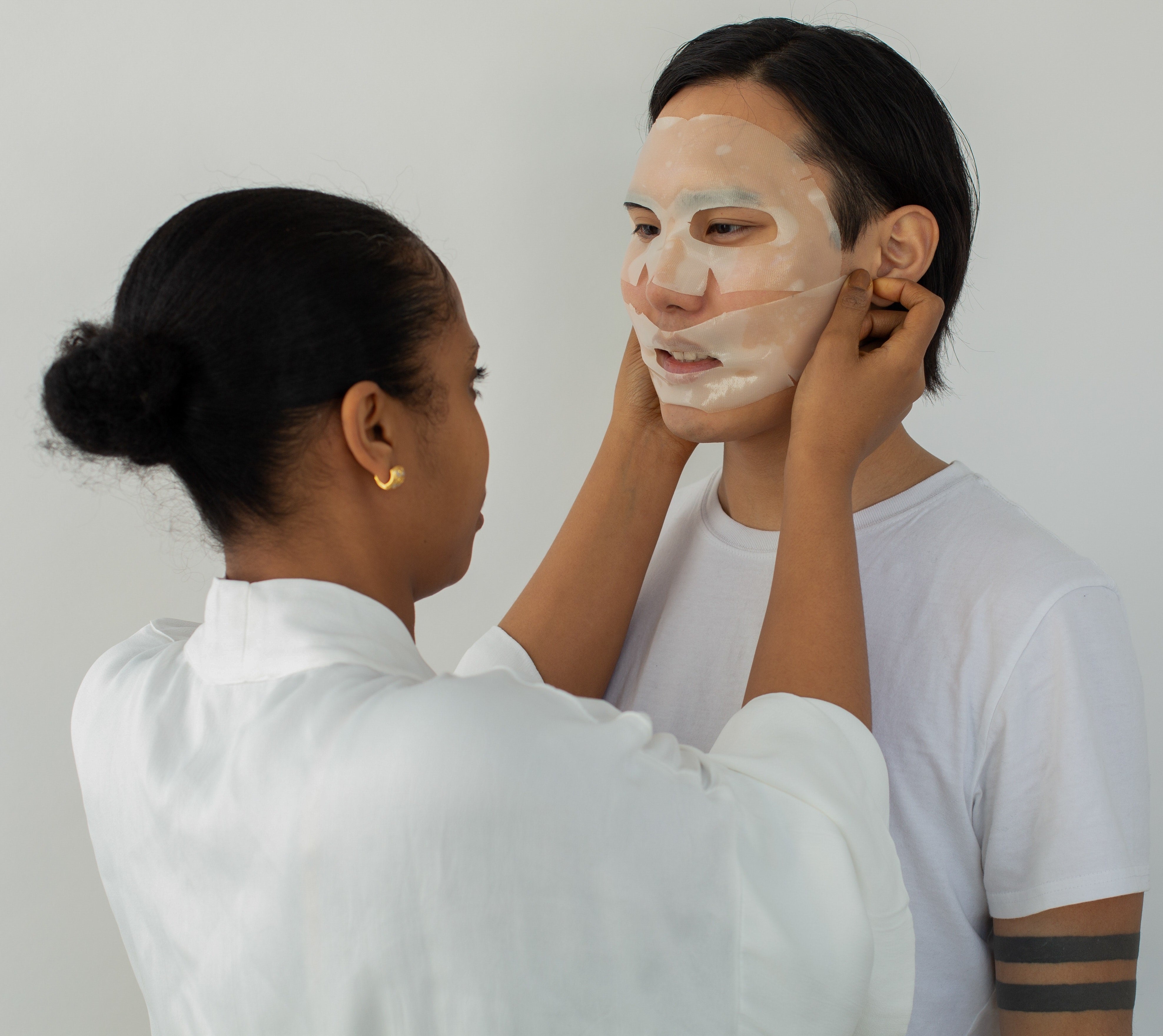 Dermatologist vs Esthetician: Who to Consult for Your Skincare Needs